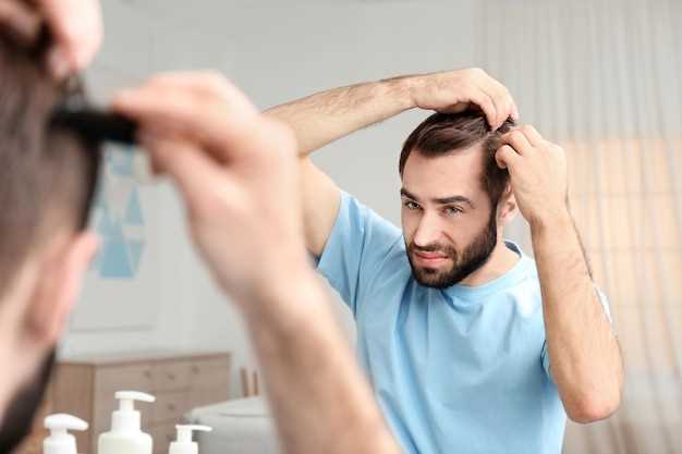 Alopecia: Causes and Symptoms